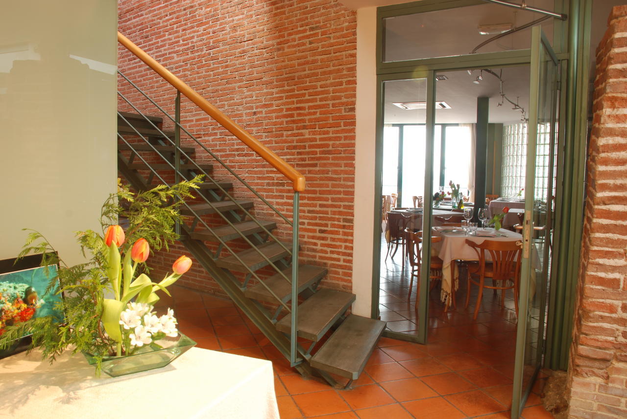 Hospederia El Arco Hotel Villavieja del Lozoya Exterior photo